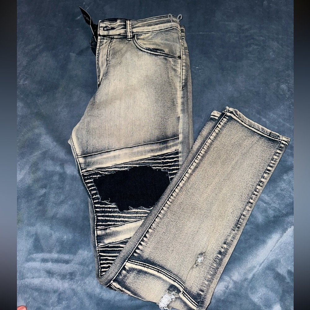 Men Skinny Fit denim jeans